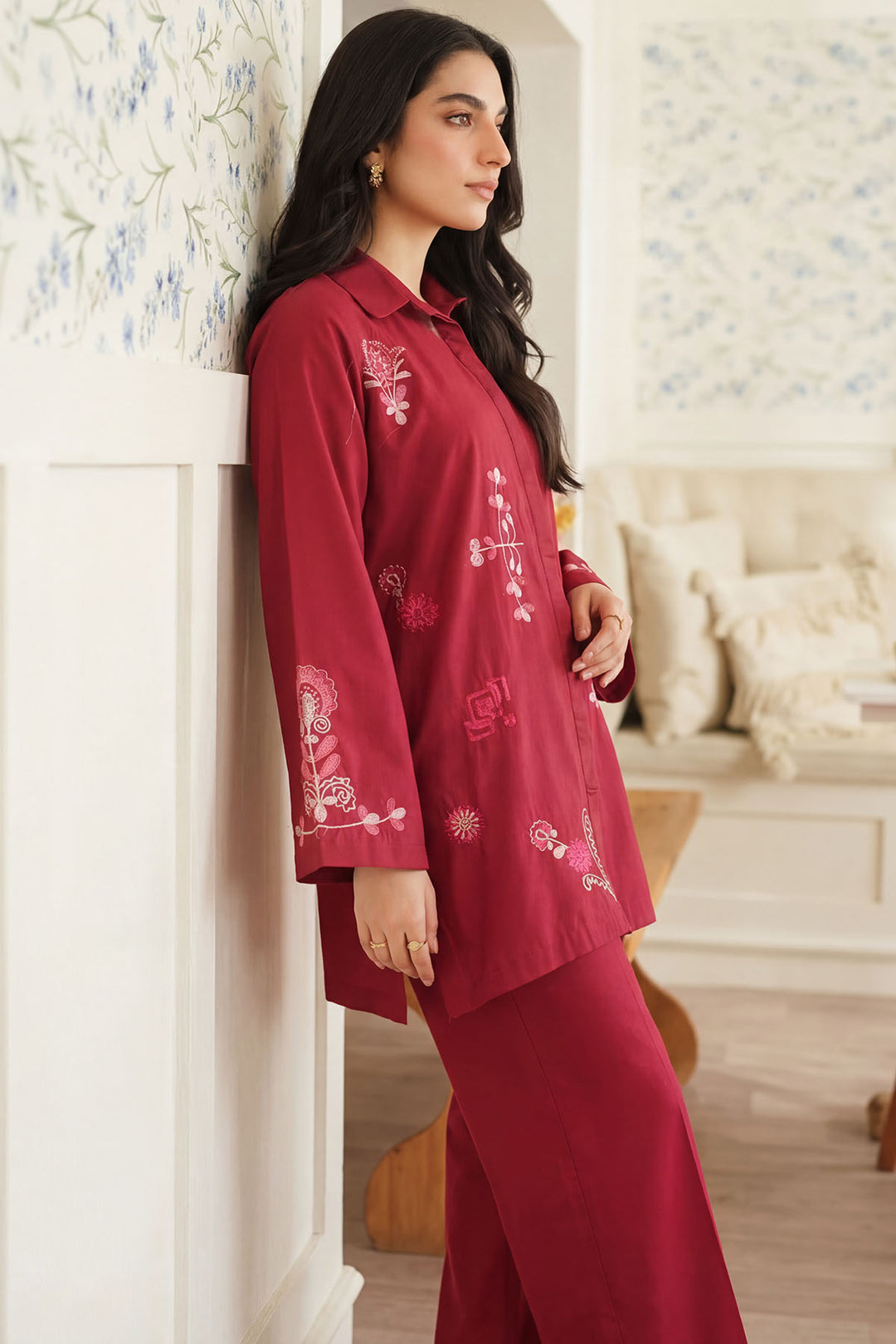 5948-REMI EMBROIDERED CAMBRIC STITCHED