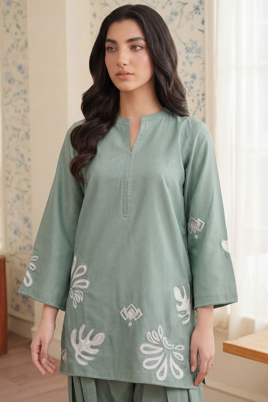 5949-VIOLET EMBROIDERED CAMBRIC STITCHED