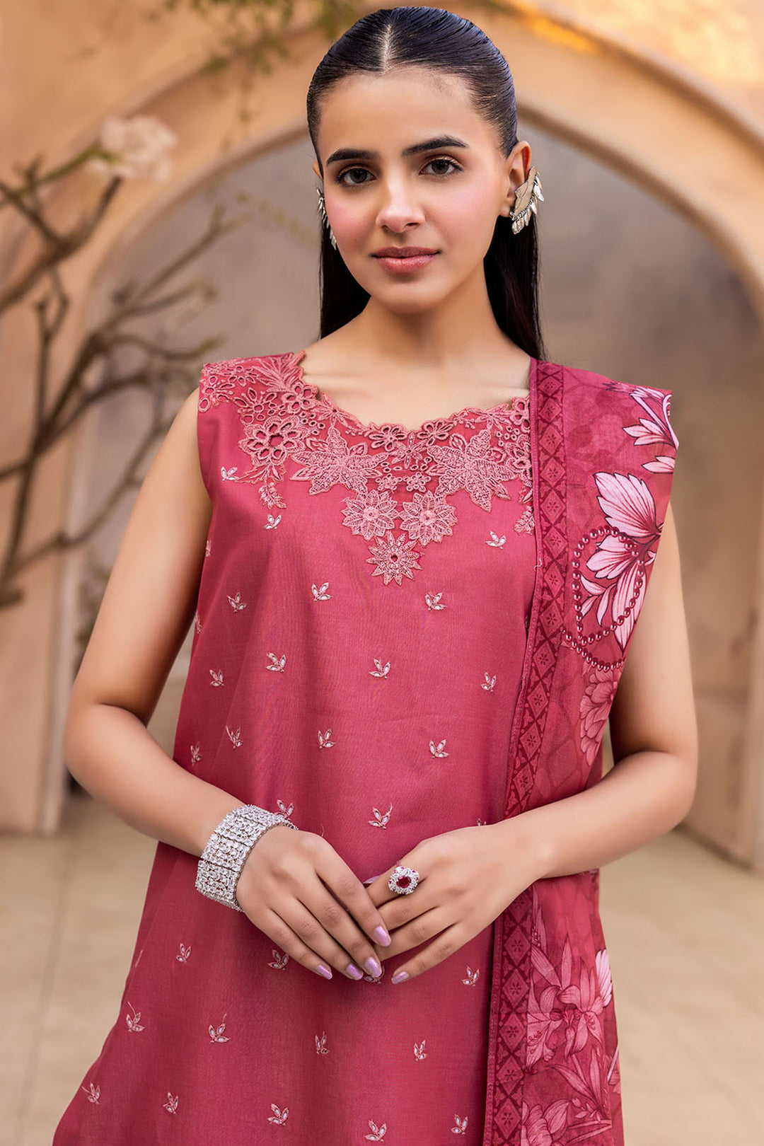 6033-HURAIN EMBROIDERED LAWN UNSTITCHED