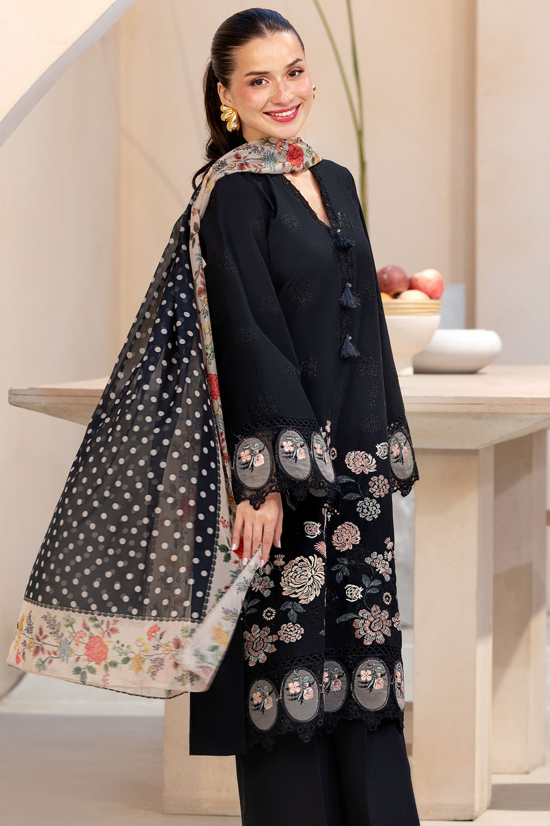 6069-NOVA EMBROIDERED LAWN UNSTITCHED