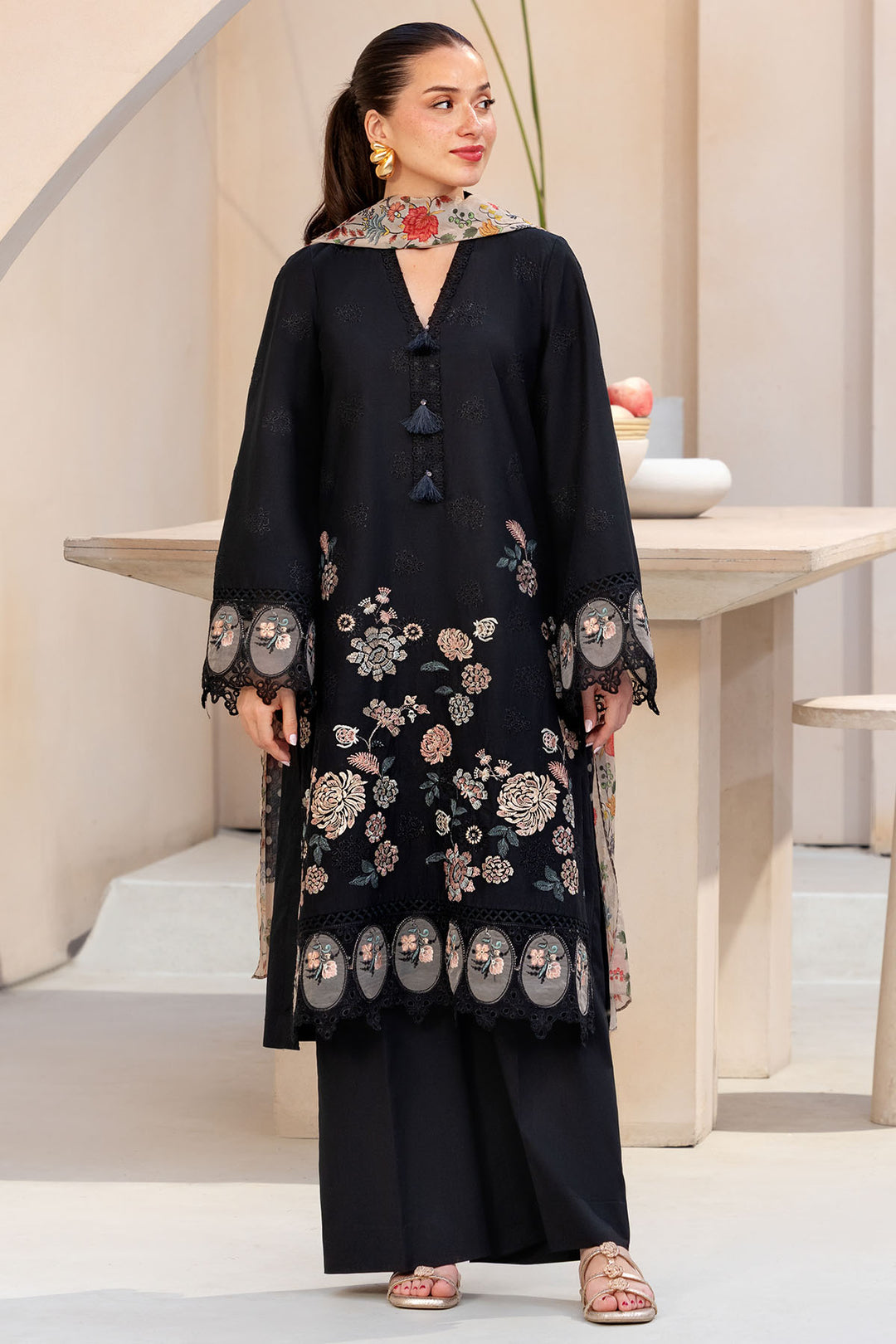 6069-NOVA EMBROIDERED LAWN UNSTITCHED