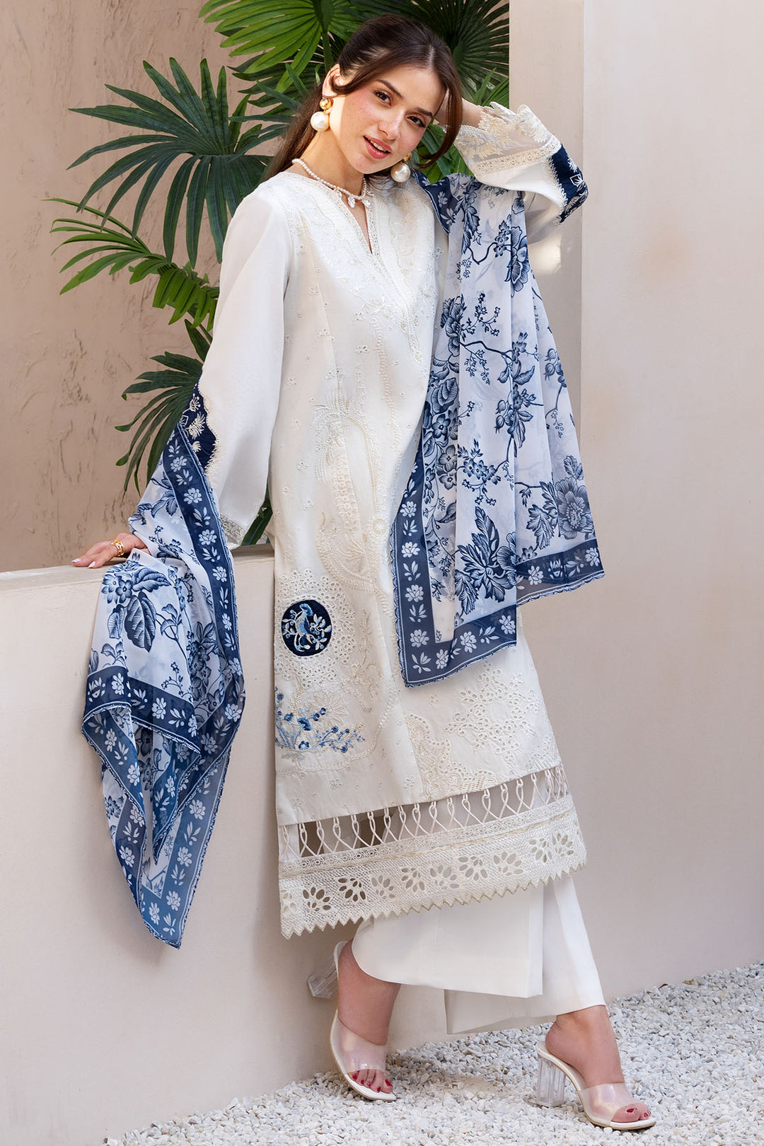 6070-MTNA EMBROIDERED LAWN UNSTITCHED