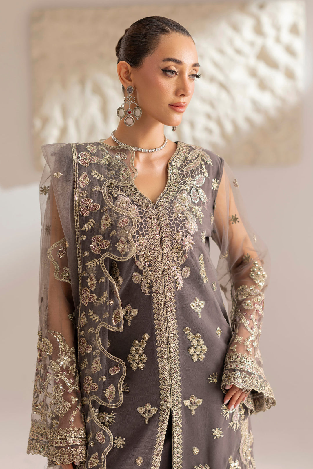 6073-LUNA EMBROIDERED SILK NET STITCHED