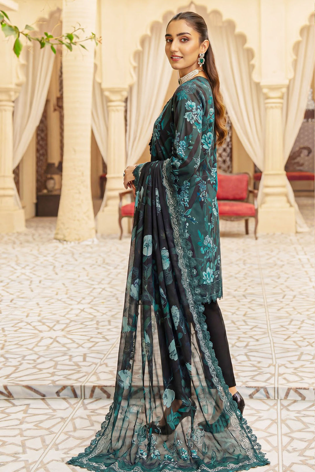 6091-YAWI EMBROIDERED LAWN UNSTITCHED