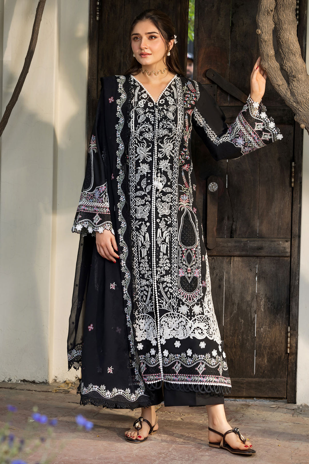 6117-LAZIO EMBROIDERED LAWN UNSTITCHED