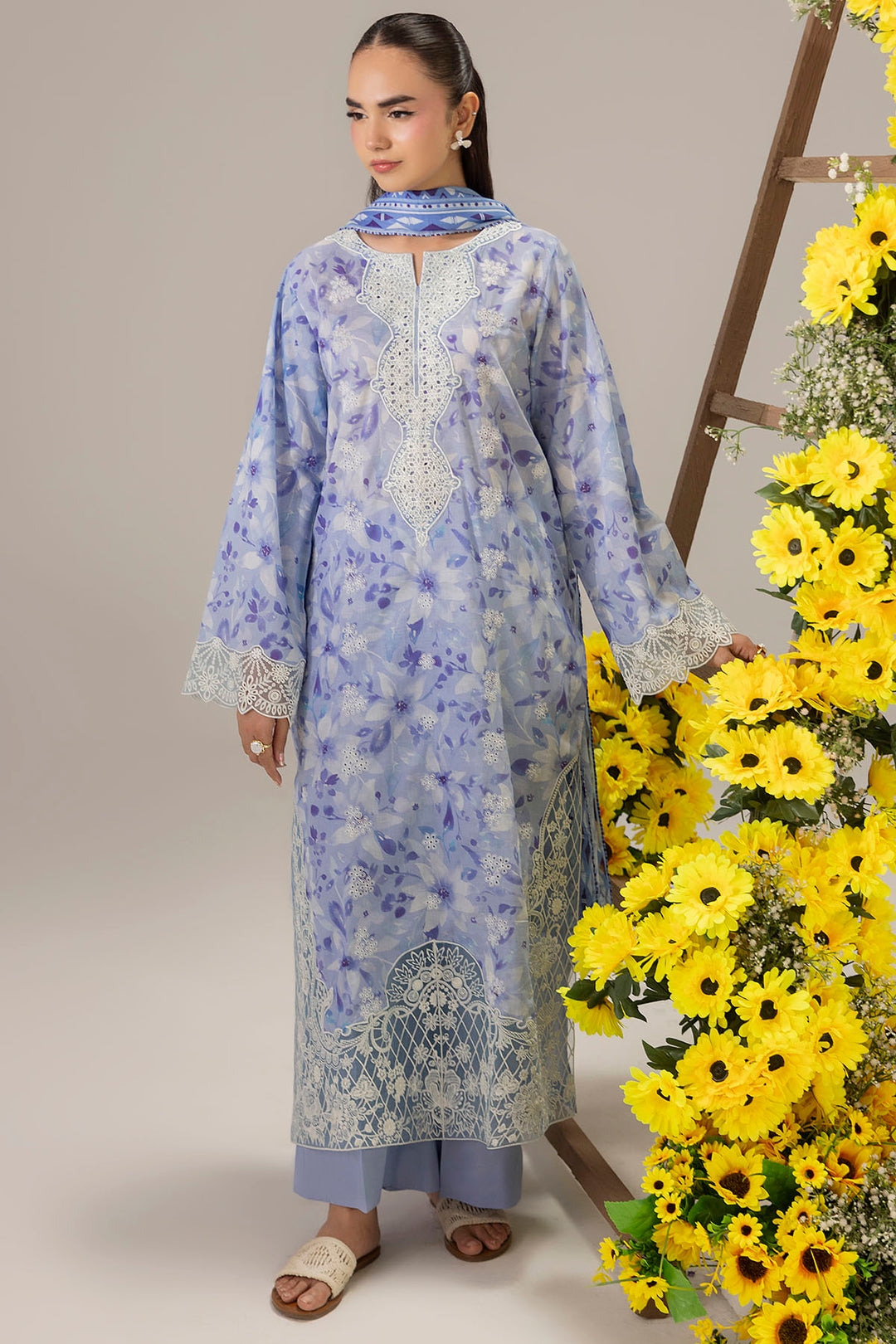 6132-EMILIA EMBROIDERED LAWN STITCHED