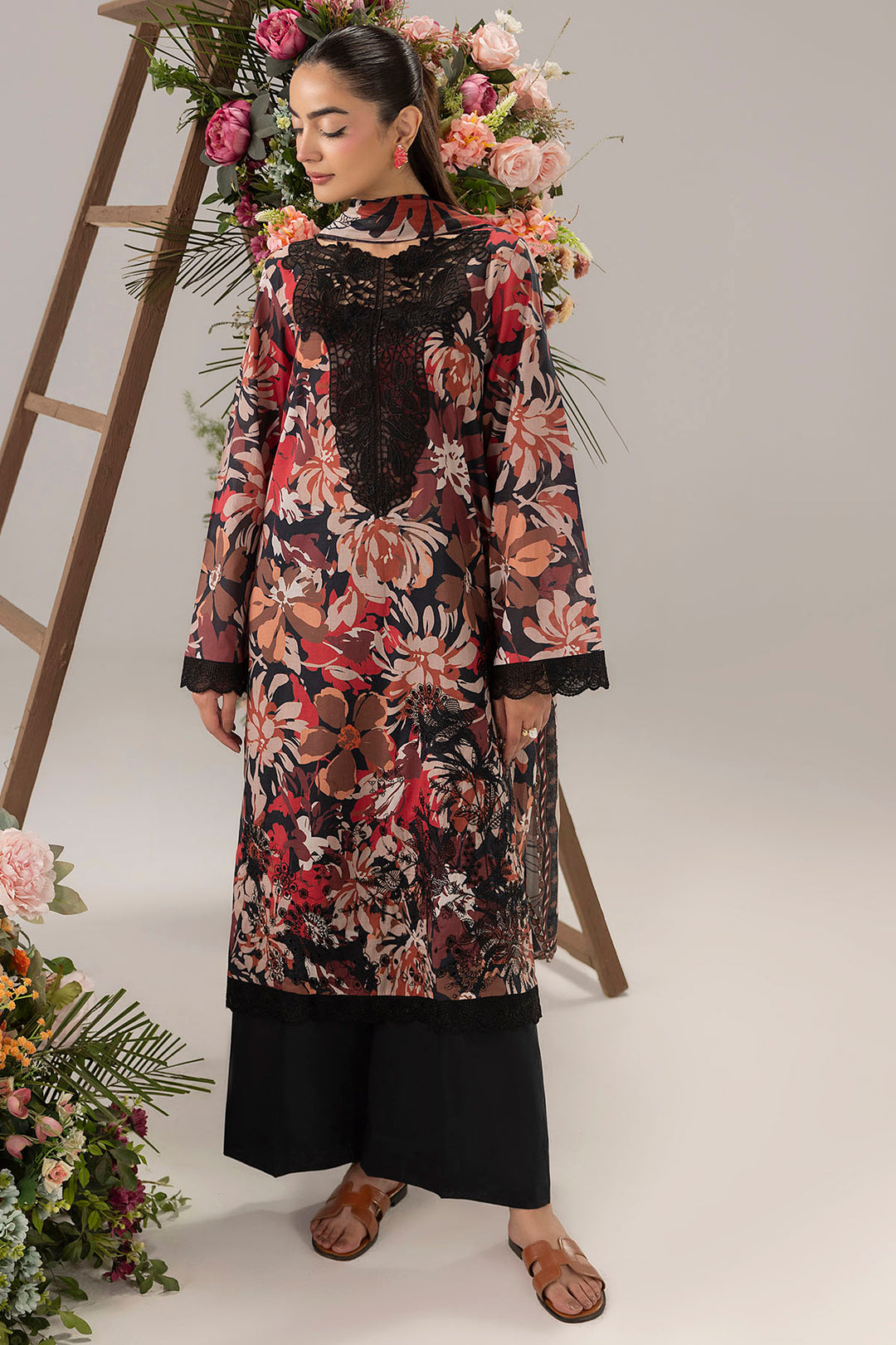 6136-ROSIE EMBROIDERED LAWN STITCHED