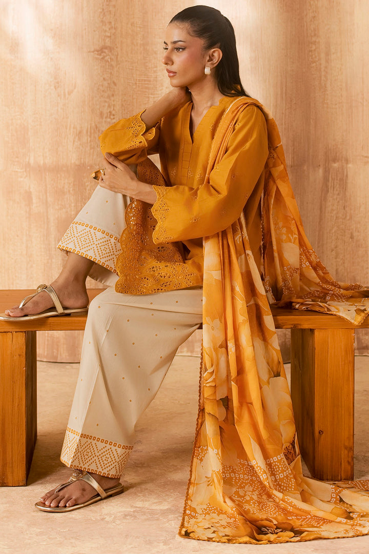 6151-QUINCES EMBROIDERED LAWN UNSTITCHED