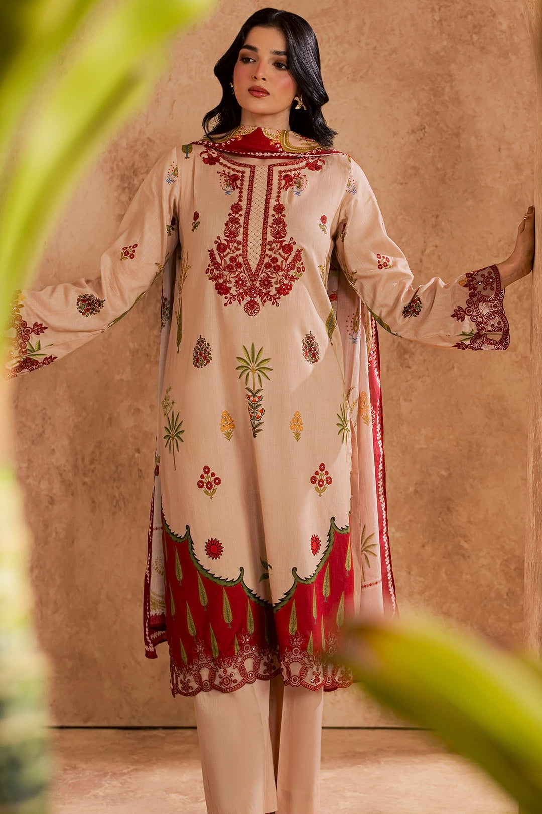 6152-ROSINA EMBROIDERED LAWN UNSTITCHED