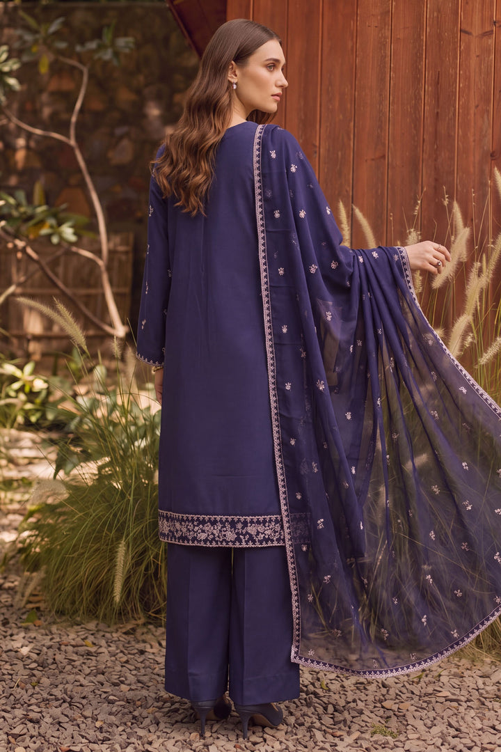 6174-DELLA EMBROIDERED CAMBRIC STITCHED