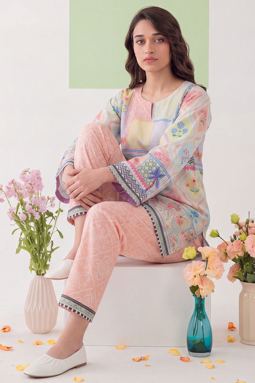 6202-REINE DIGITAL PRINTED CAMBRIC STITCHED