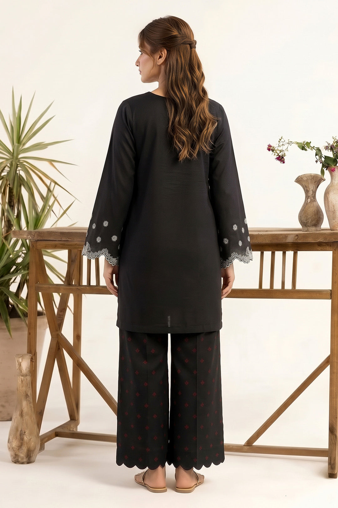 6235-ANNA EMBROIDERED LAWN STITCHED