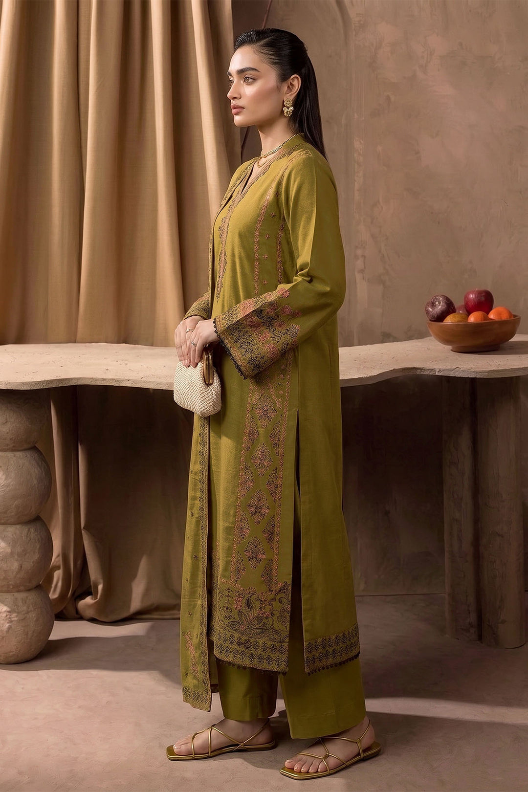 6283-NAZ EMBROIDERED KHADDAR UNSTITCHED
