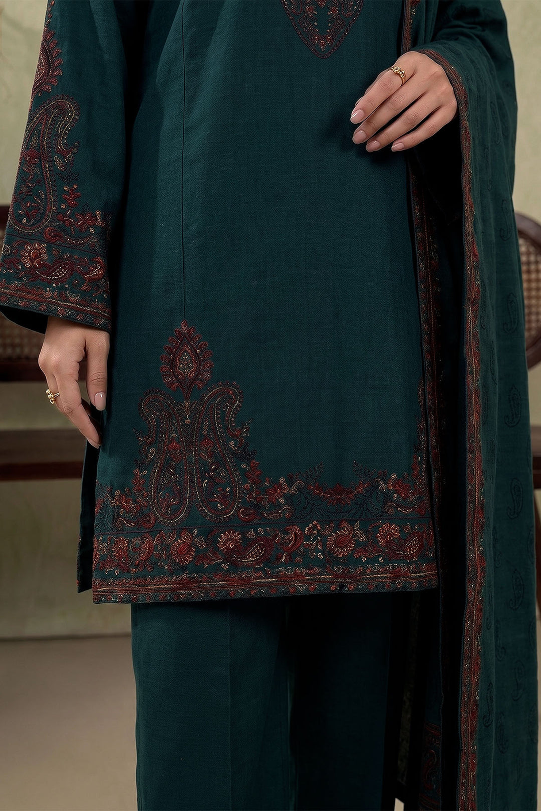 6287-FEYA EMBROIDERED KHADDAR STITCHED