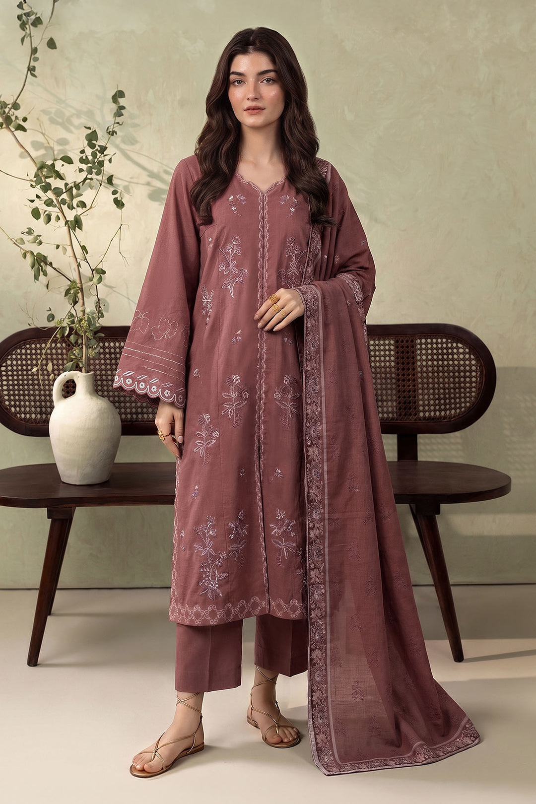 6289-UZMI EMBROIDERED KHADDAR STITCHED
