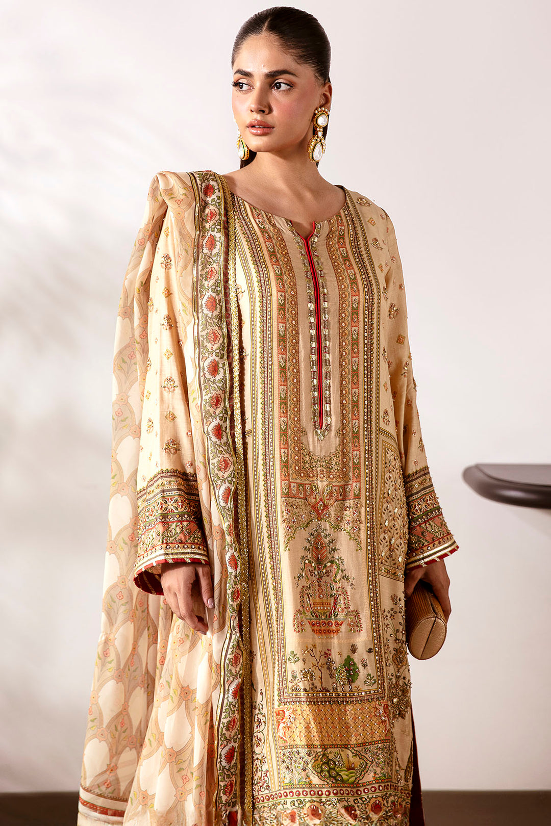 0028-REGAL-BEAUTY DIGITAL PRINTED COTTON SILK STITCHED