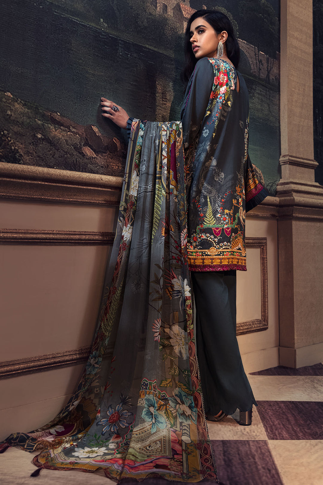 2667-FOSSIL EMBROIDERED COTTON SATIN UNSTITCHED