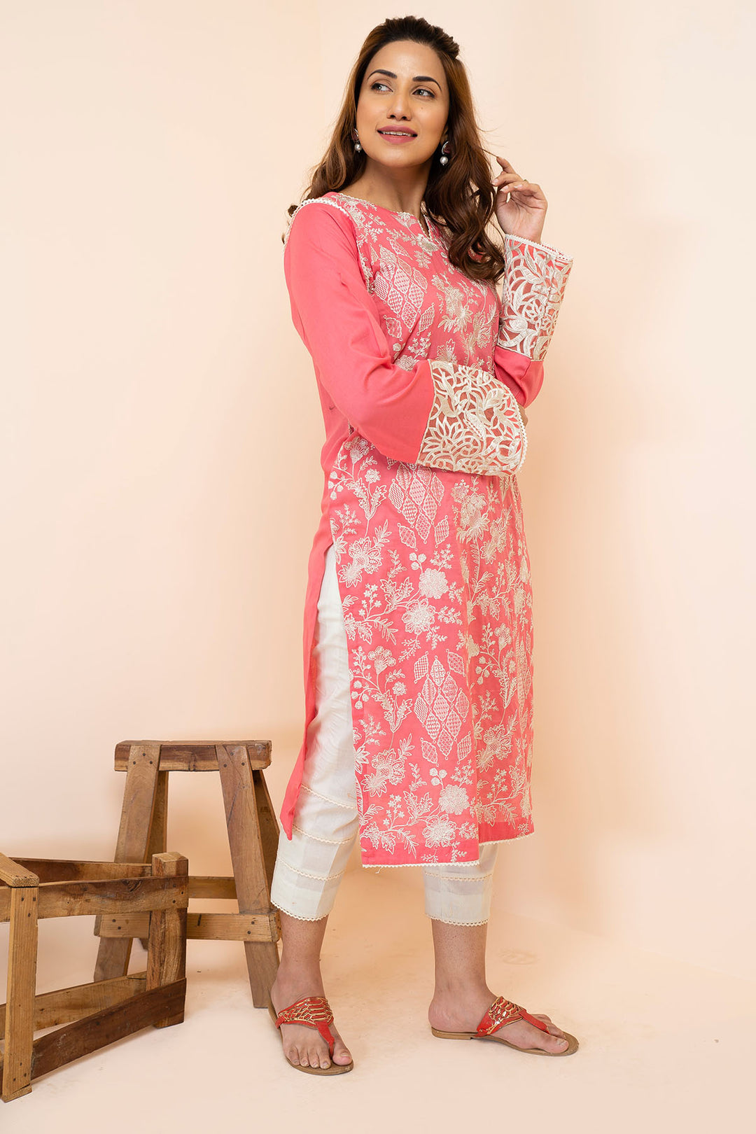 2501-BLOSH-PINK EMBROIDERED LAWN STITCHED