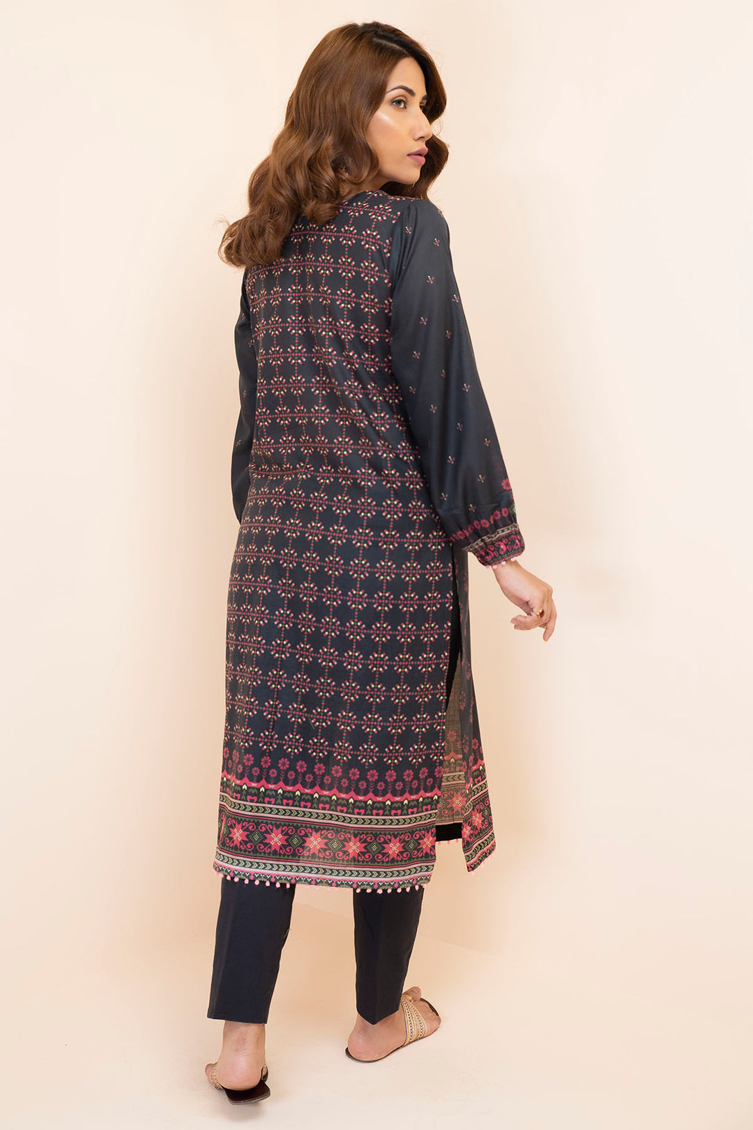 2858-BLACK-STICH DIGITAL PRINTED LAWN STITCHED