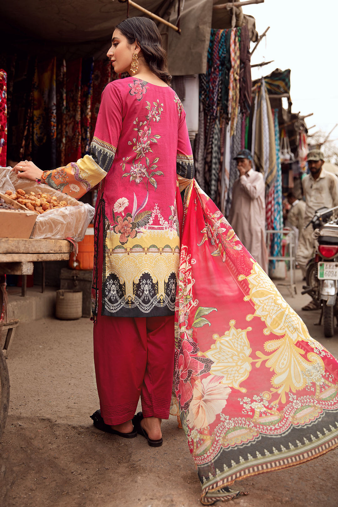 2875-FALL-NIGHT DIGITAL PRINTED LAWN UNSTITCHED