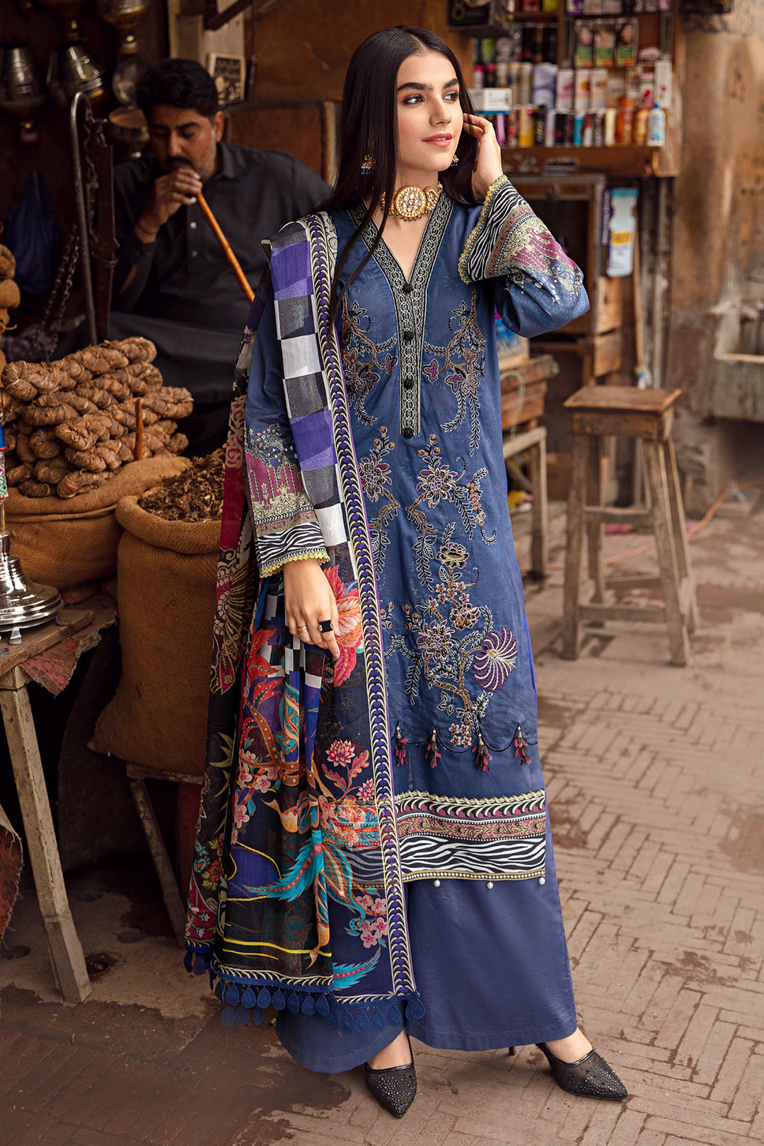 2876-ROYAL-SNOW DIGITAL PRINTED LAWN UNSTITCHED