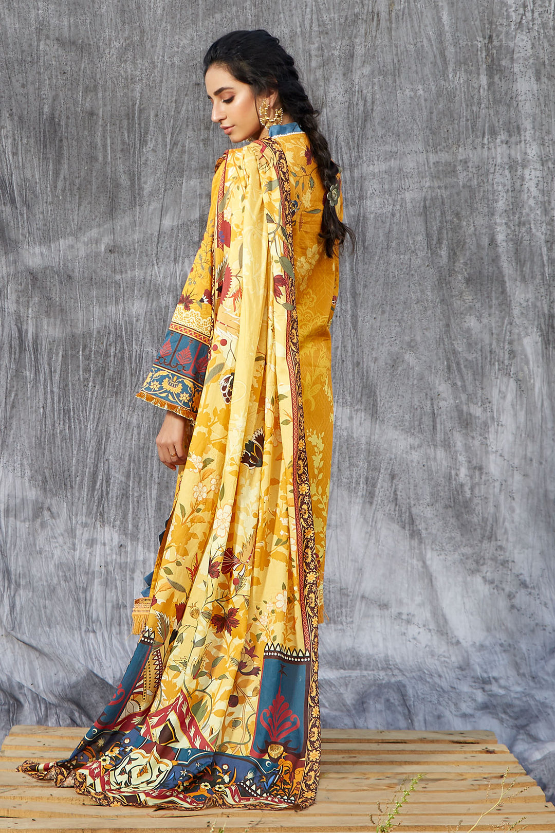 2885-PARADISE-SHINE DIGITAL PRINTED LAWN UNSTITCHED