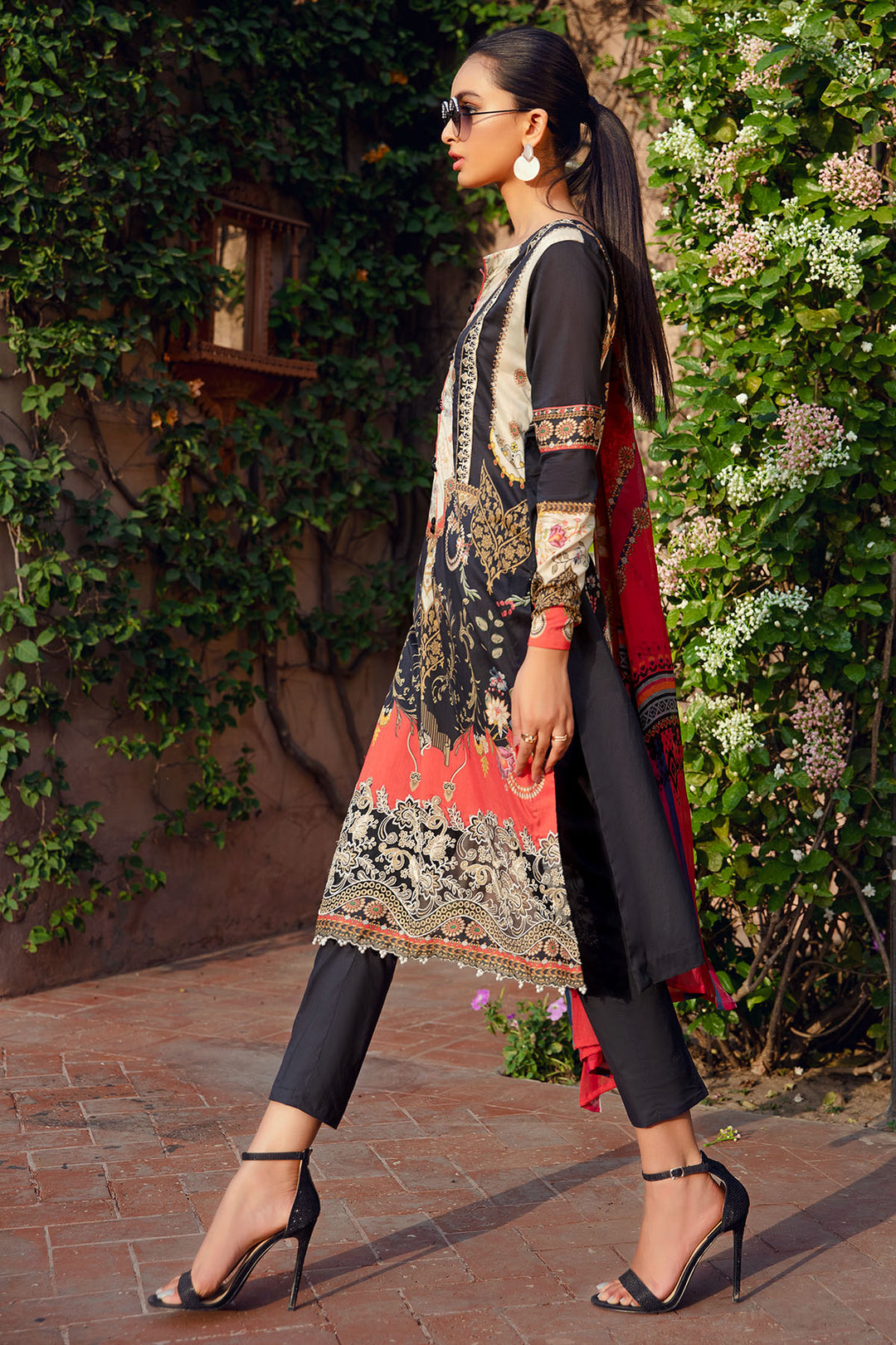 2893-CELTIC DIGITAL PRINTED LAWN UNSTITCHED