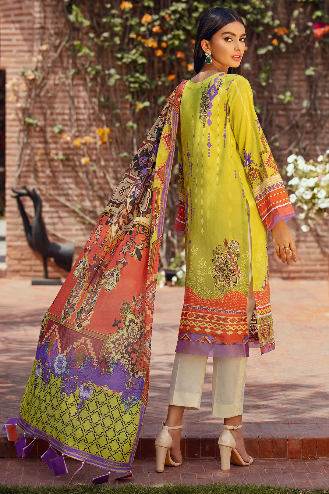 2899-MONOTRIBE DIGITAL PRINTED LAWN UNSTITCHED