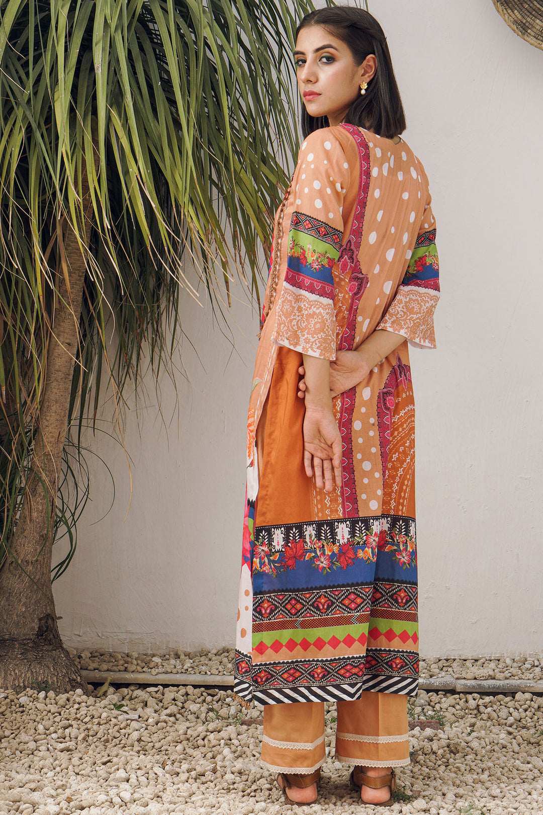 2969-POLKA-DOT DIGITAL PRINTED LAWN UNSTITCHED