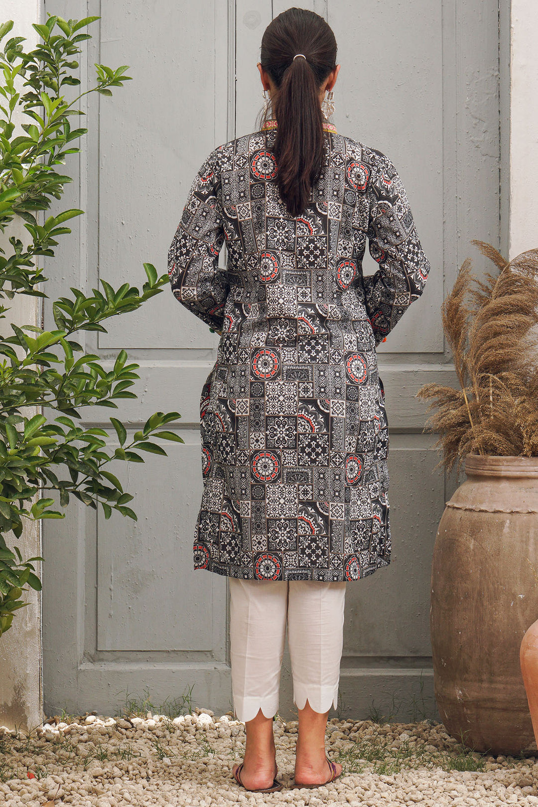 2979-AZTEC-DREAM DIGITAL PRINTED LAWN UNSTITCHED