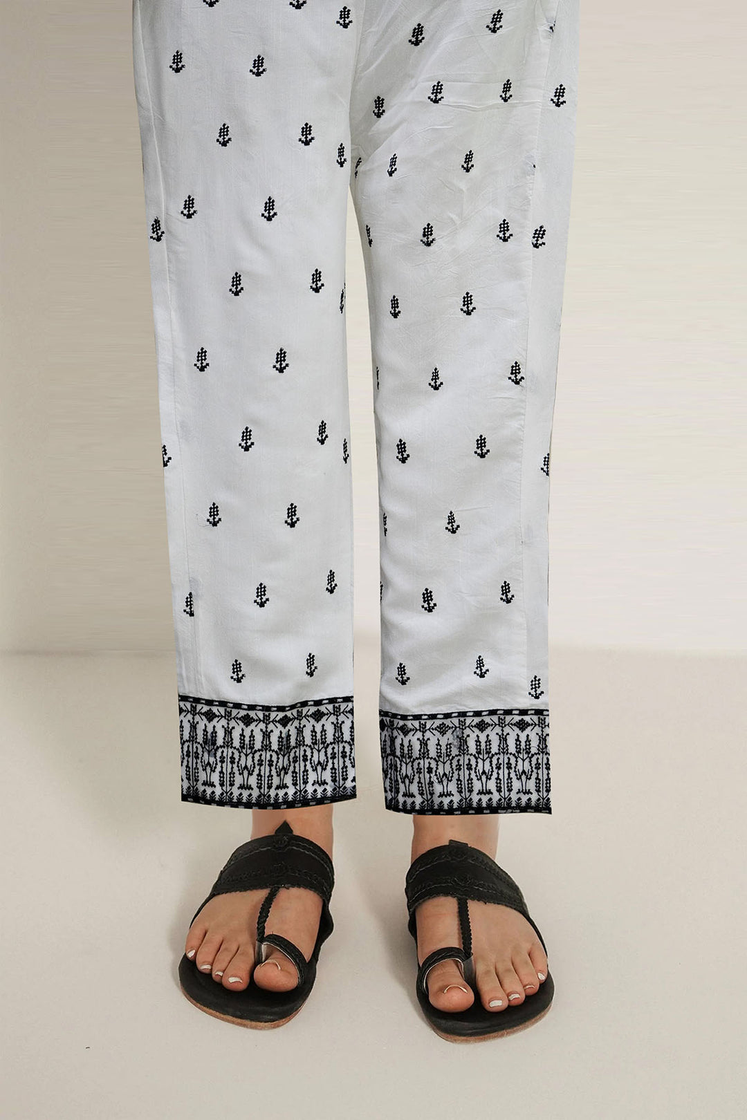 3154-SEASHELL EMBROIDERED SILK TROUSER STITCHED