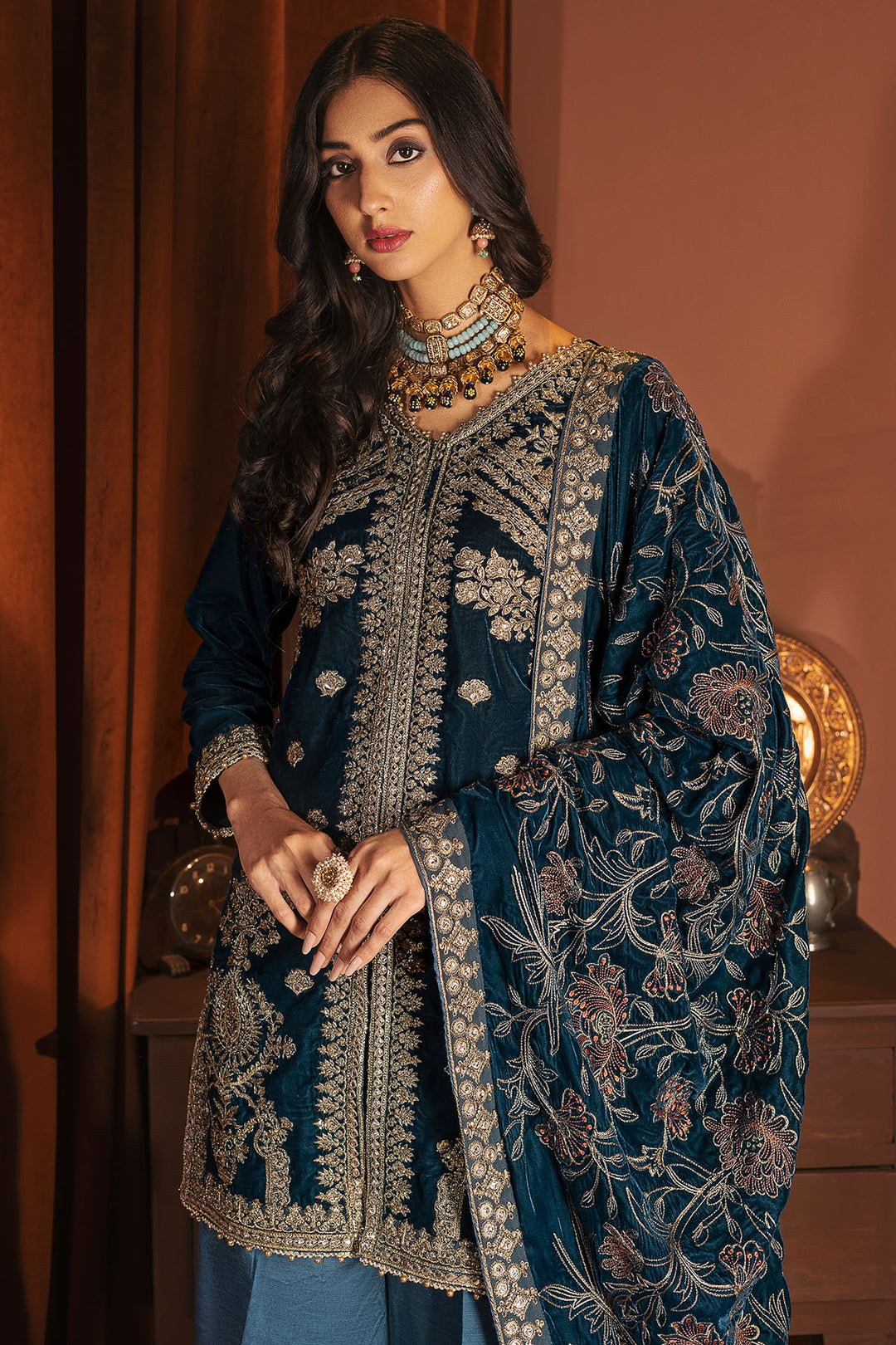 3173-ANARKALI EMBROIDERED VELVET UNSTITCHED