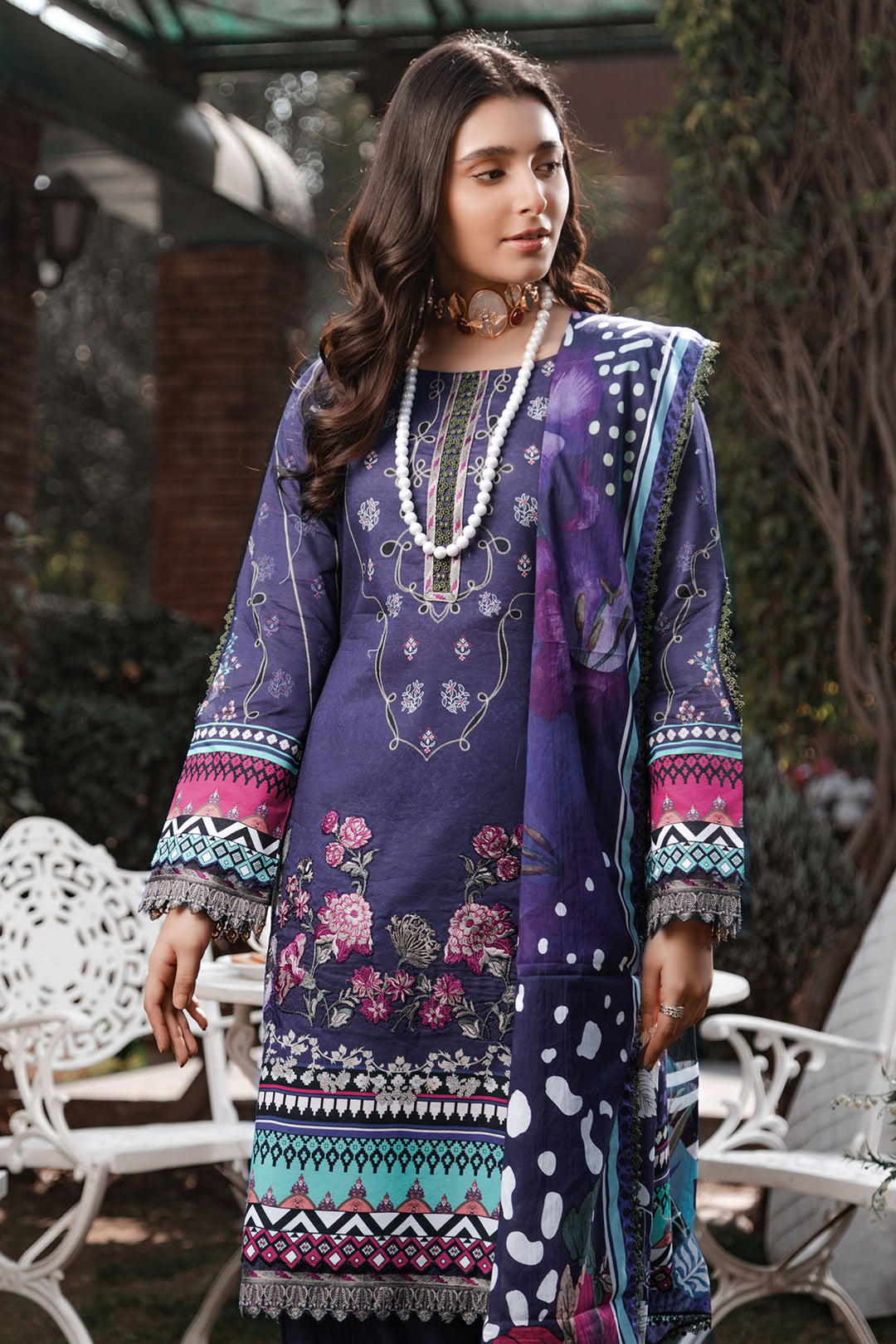 3236-FLORID DIGITAL PRINTED LAWN UNSTITCHED