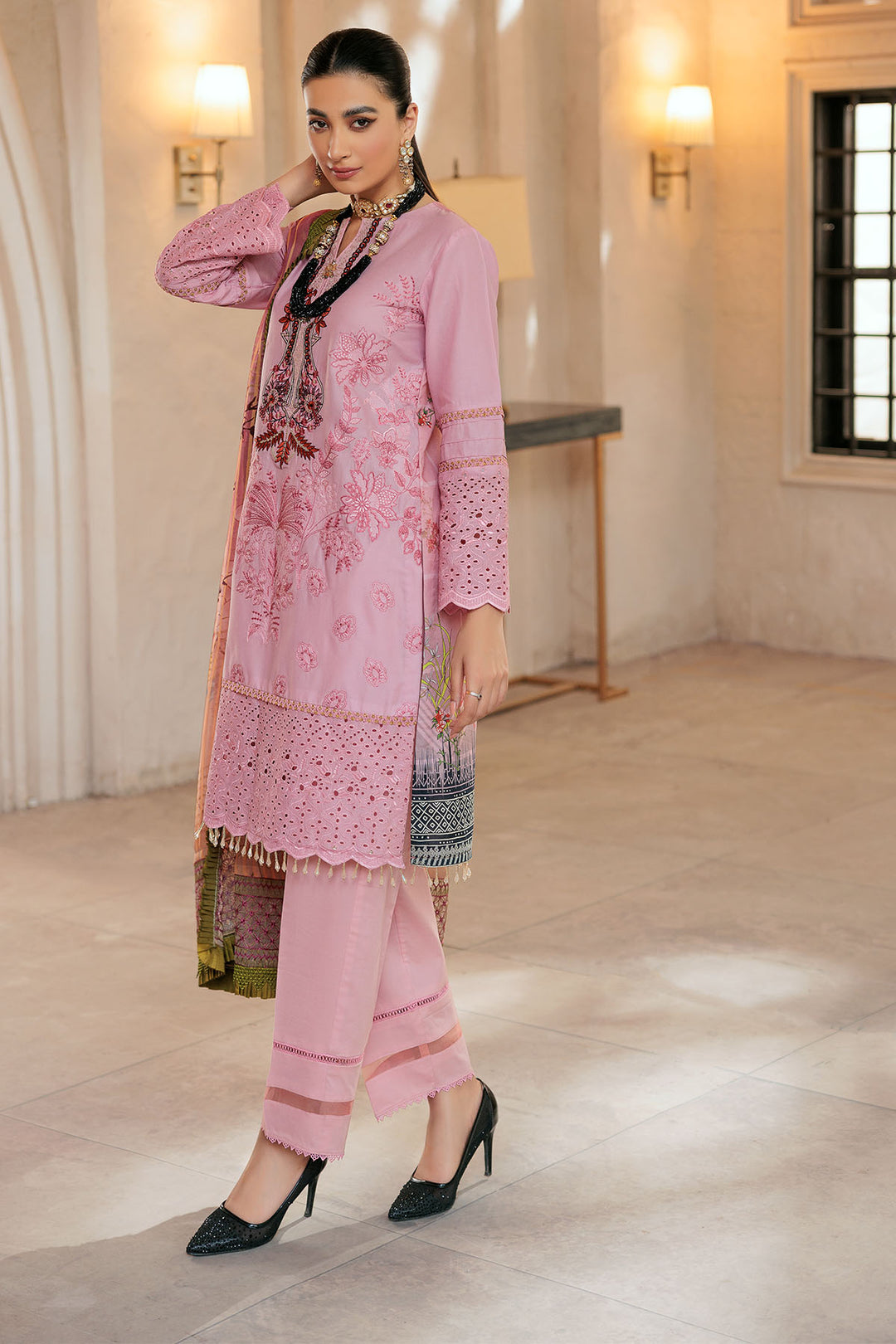 3280-EMILIA EMBROIDERED LAWN UNSTITCHED