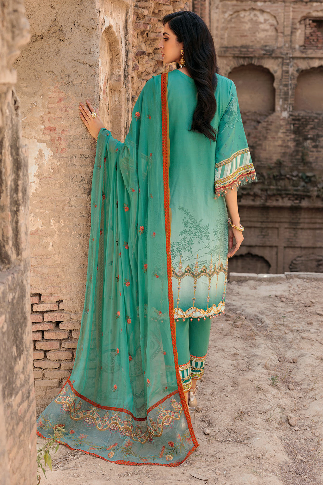 3308-QISTINA DIGITAL PRINTED LAWN UNSTITCHED