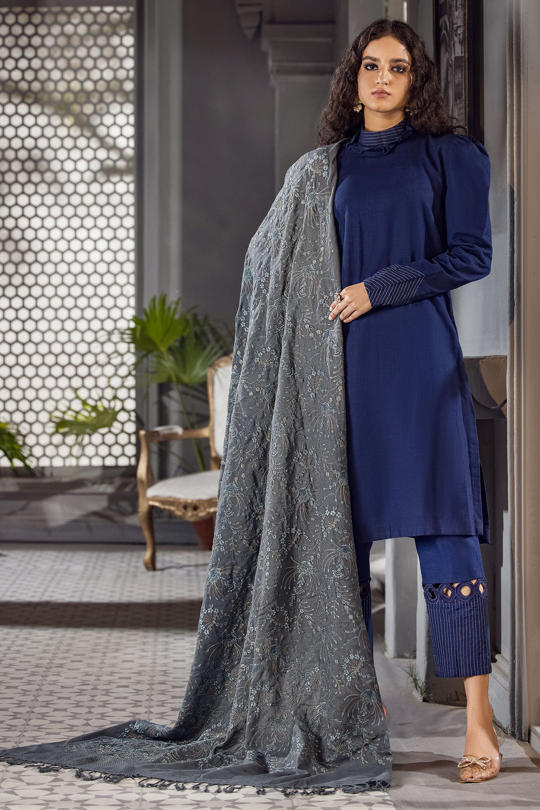 3414-KHAYAL EMBROIDERED PASHMINA BLEND SHAWL UNSTITCHED
