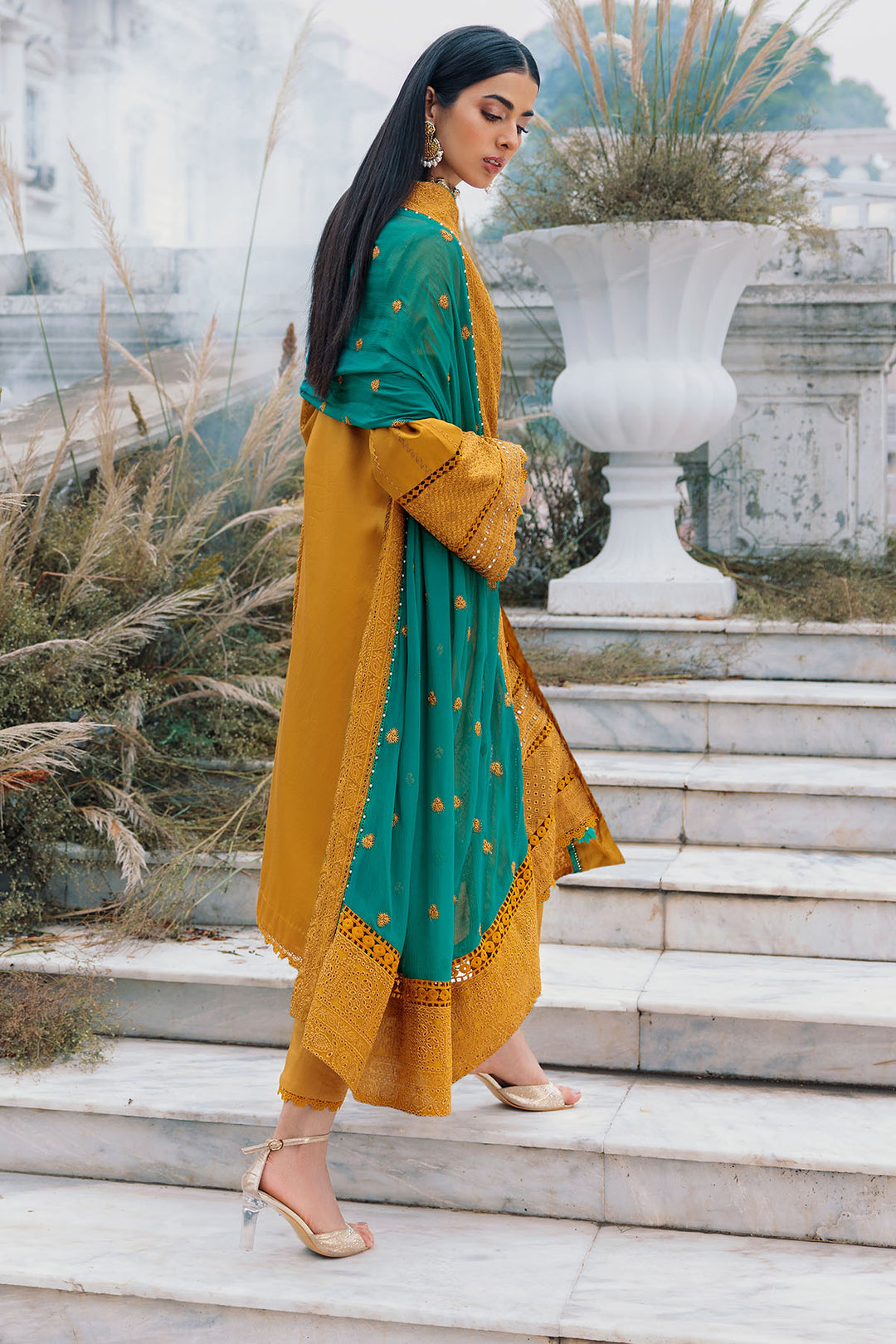 3483-DIWA EMBROIDERED COTTON SATIN STITCHED