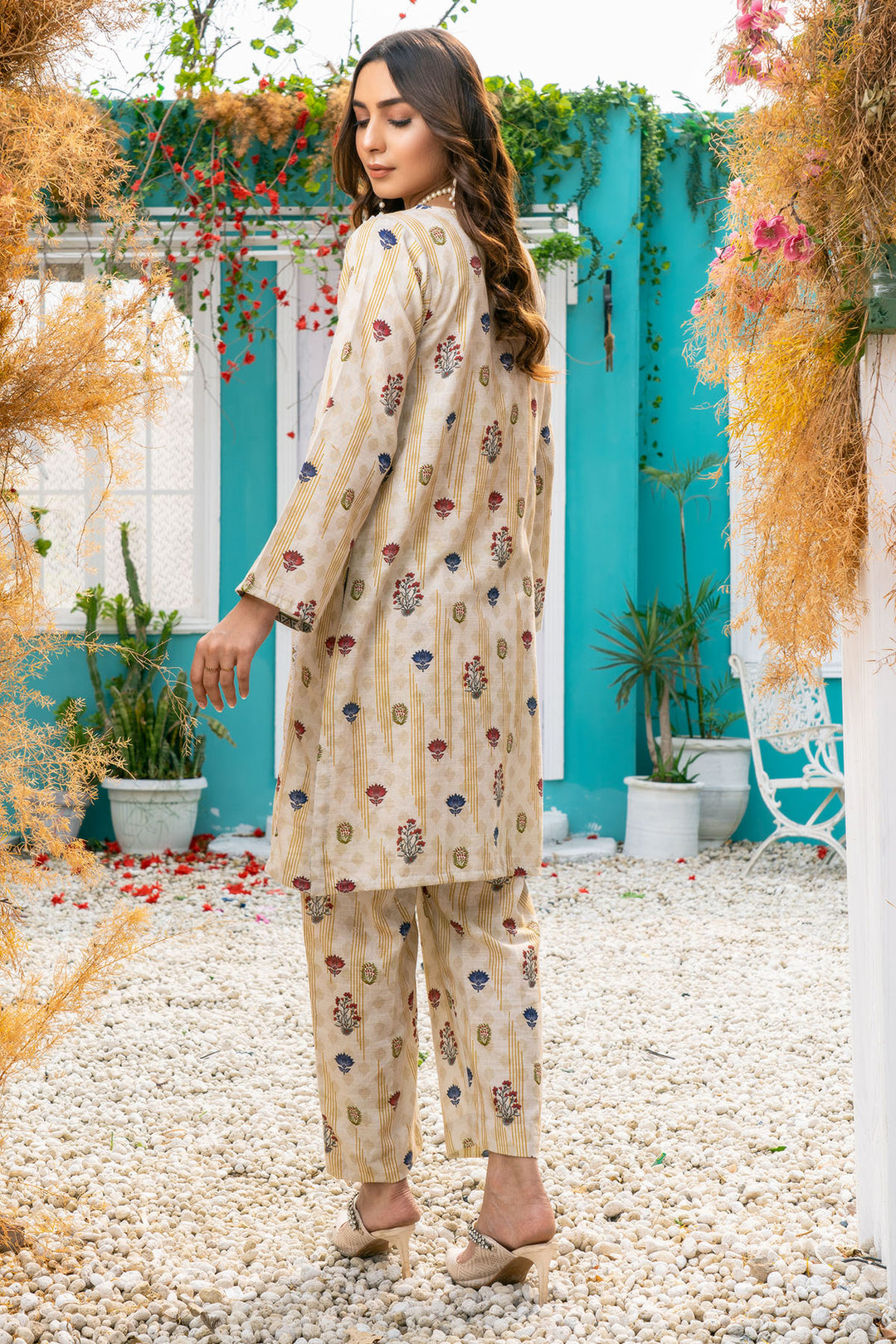 3598-ACHRAS DIGITAL PRINTED KHADDAR STITCHED