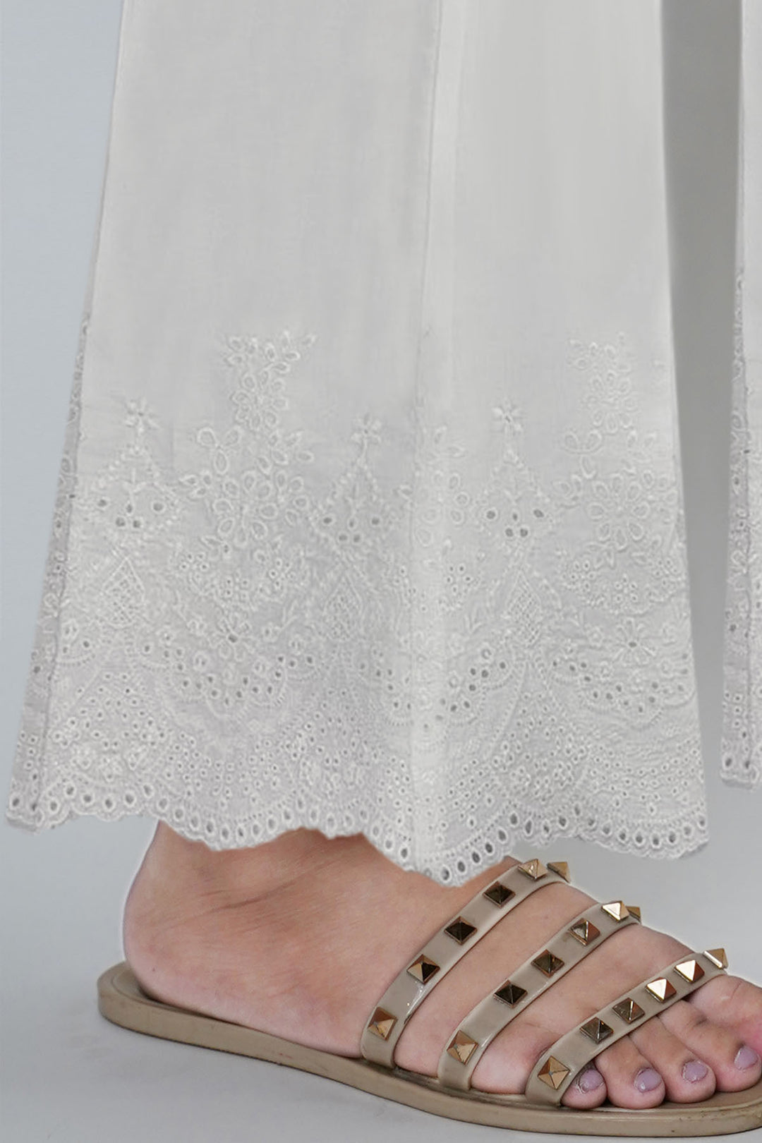 3680-WHITE EMBROIDERED TROUSER STITCHED