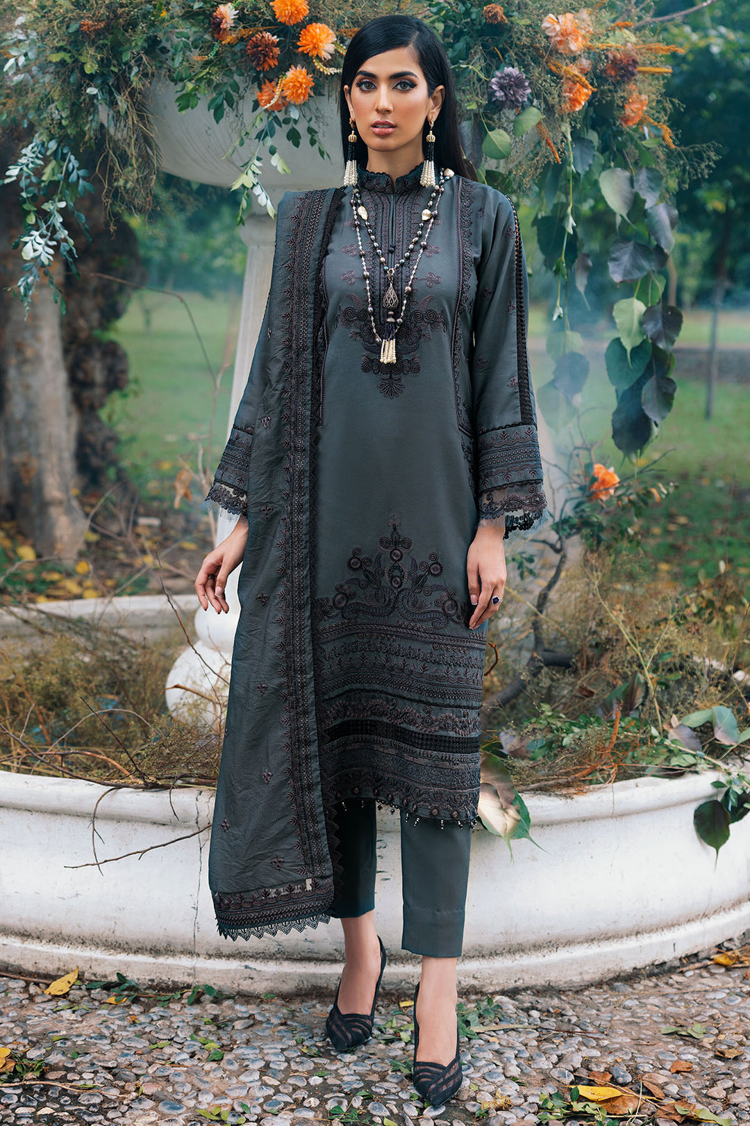 3783-GALIA EMBROIDERED LINEN UNSTITCHED