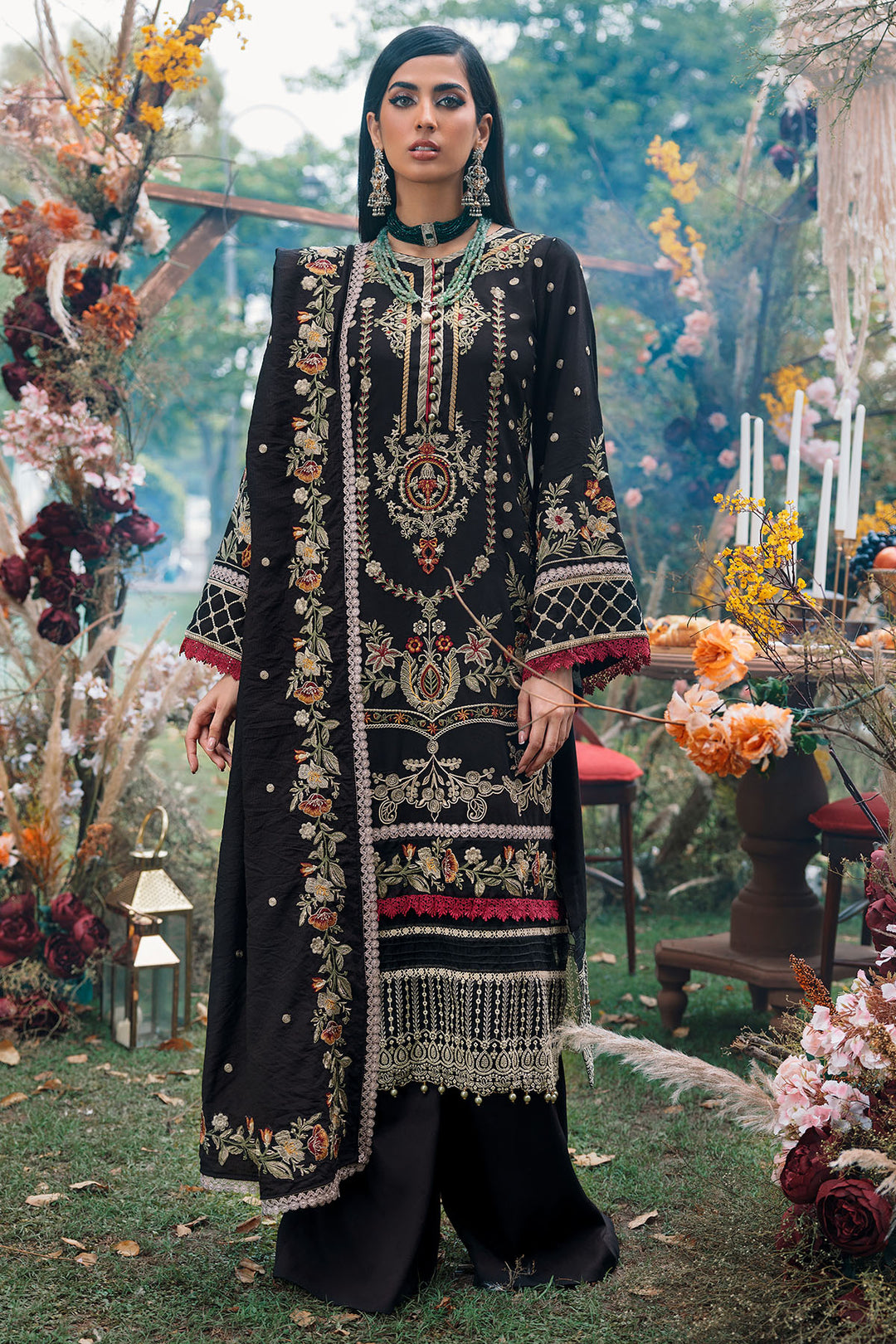 3785-BAILAN EMBROIDERED LINEN STITCHED
