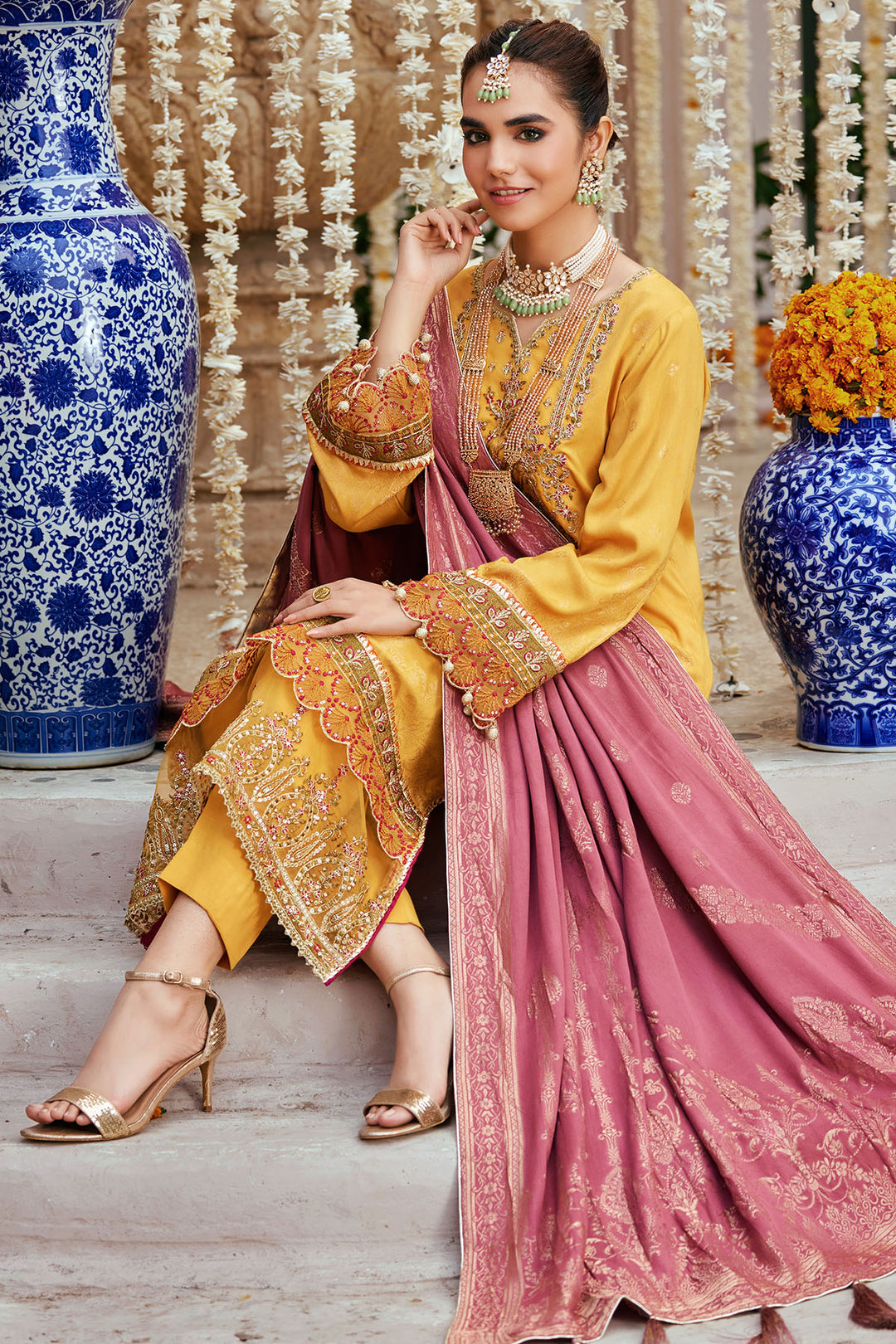 3862-RAHMA EMBROIDERED JACQUARD STITCHED