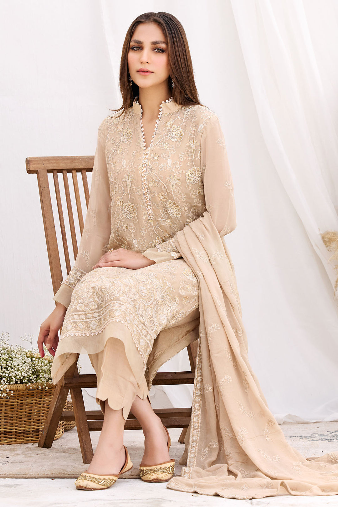 3880-NOIR EMBROIDERED BEMBERG CHIFFON UNSTITCHED