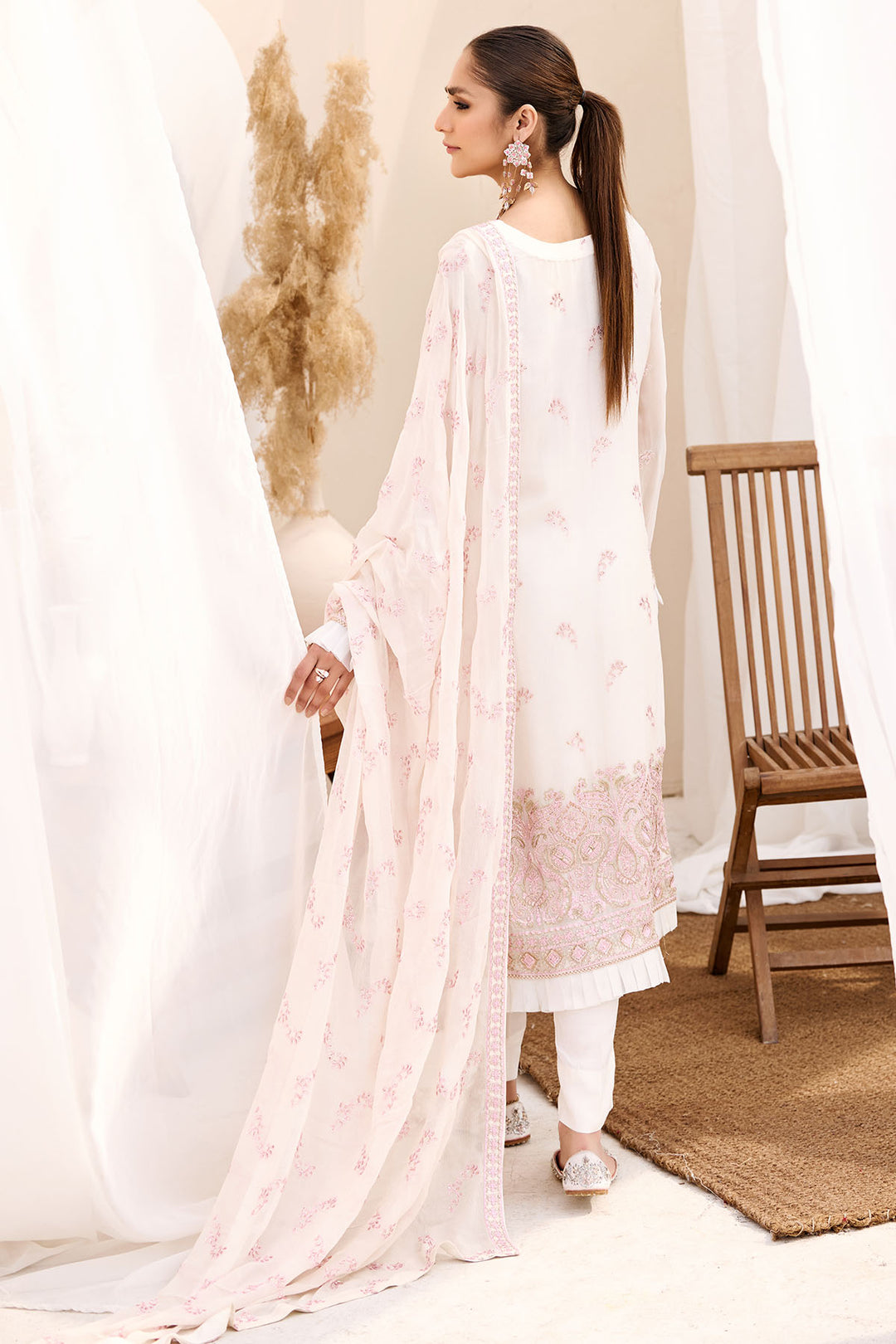 3900-ASAL EMBROIDERED BEMBERG CHIFFON UNSTITCHED