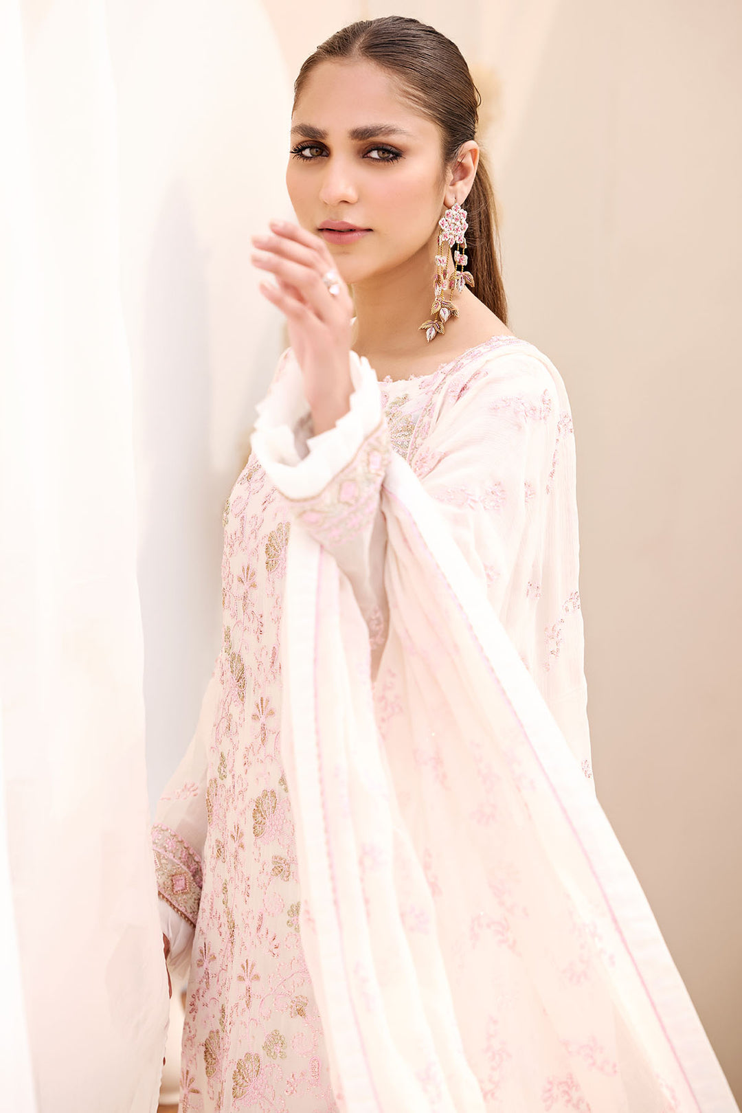 3900-ASAL EMBROIDERED BEMBERG CHIFFON UNSTITCHED