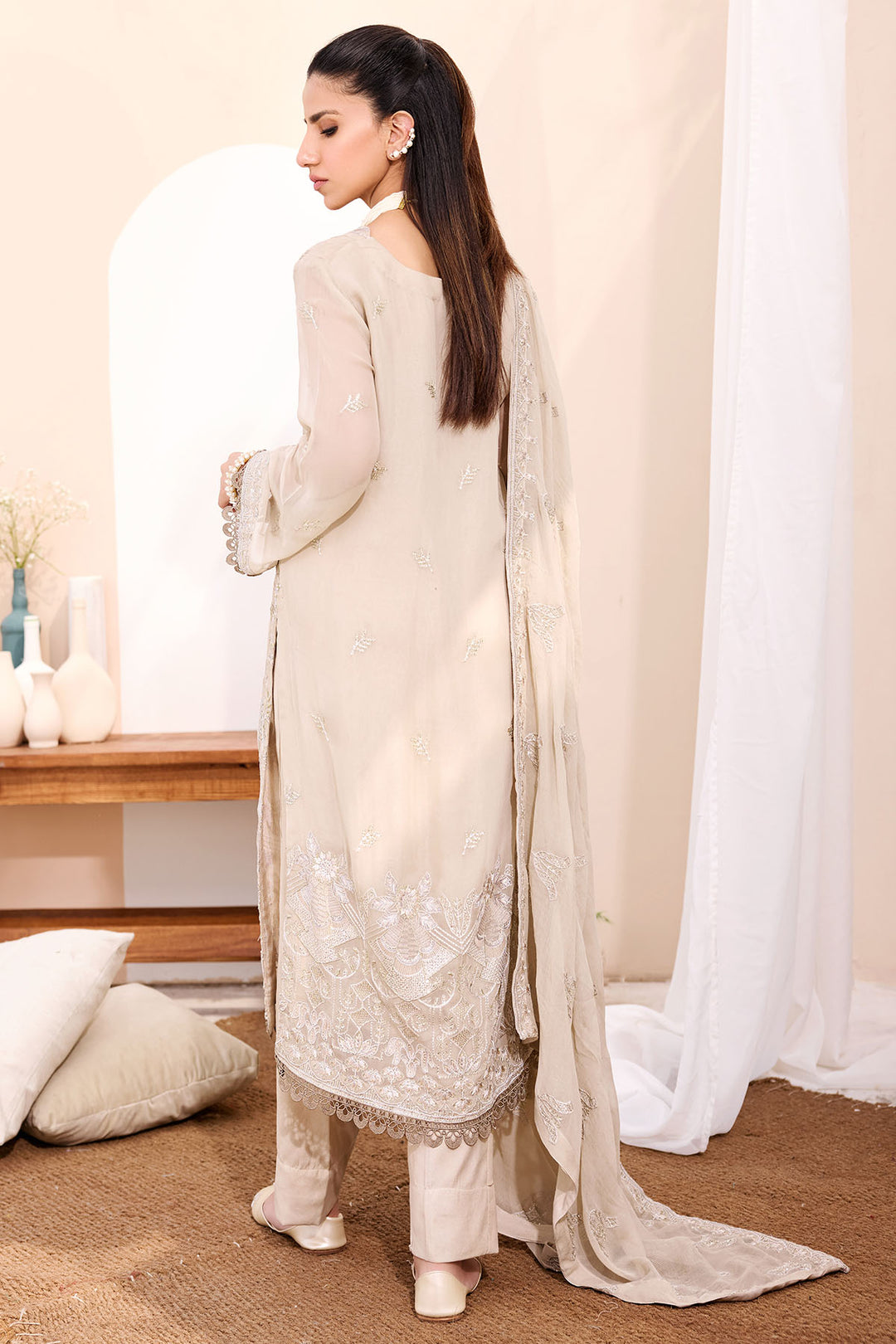 3902-VEERA EMBROIDERED BEMBERG CHIFFON UNSTITCHED
