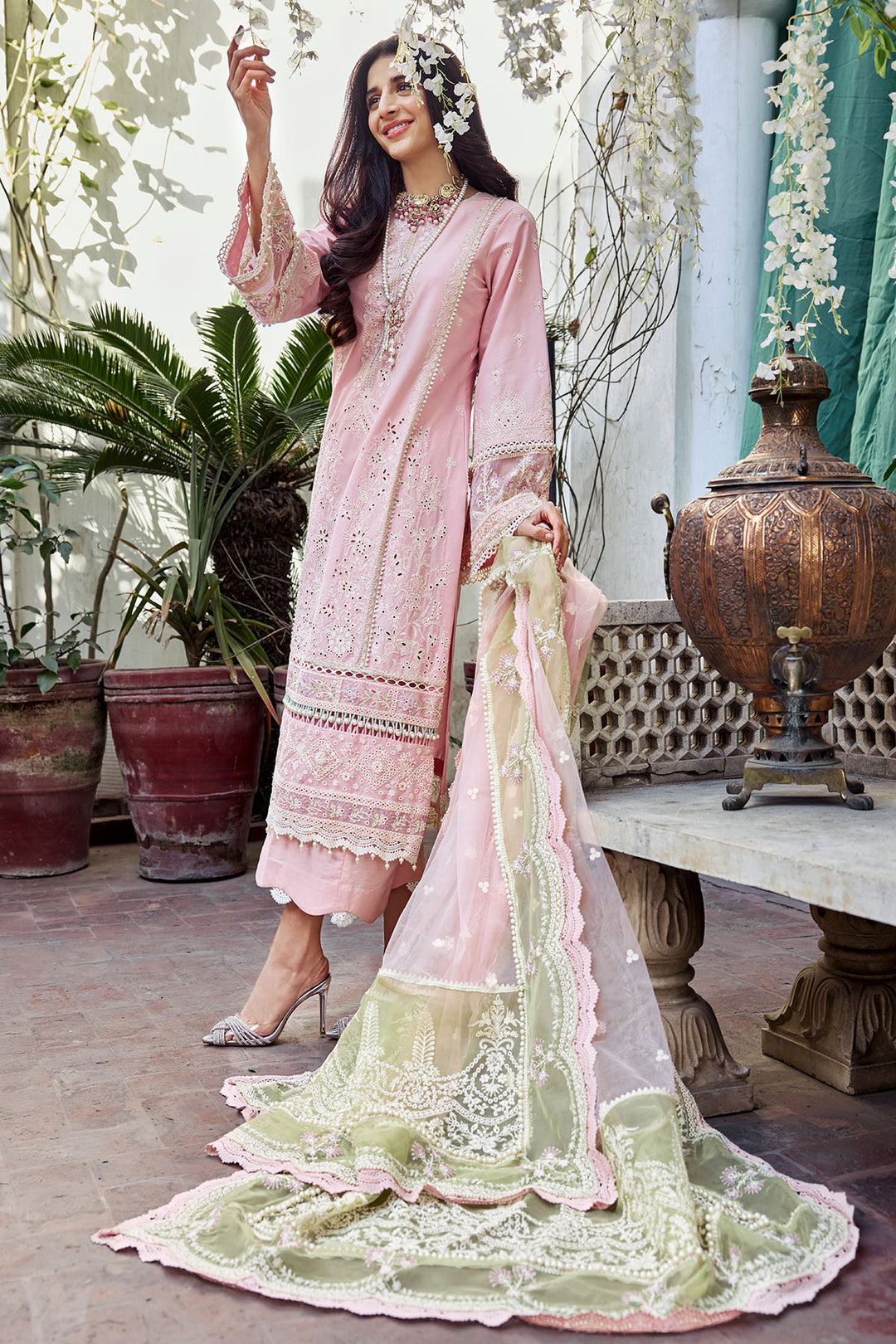 4045-ZILLE EMBROIDERED LAWN STITCHED