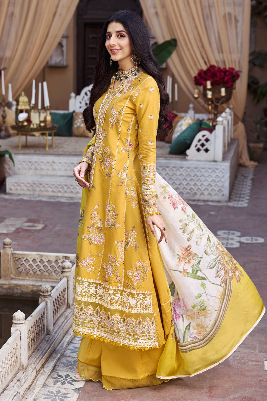 4046-AVA EMBROIDERED LAWN STITCHED