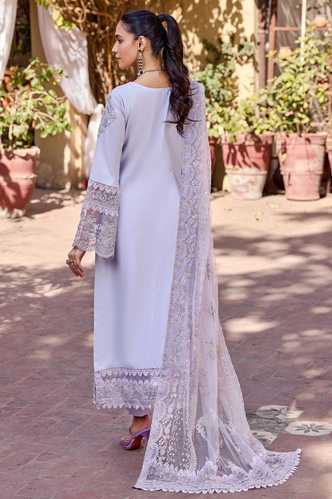 4051-AAILA EMBROIDERED LAWN STITCHED