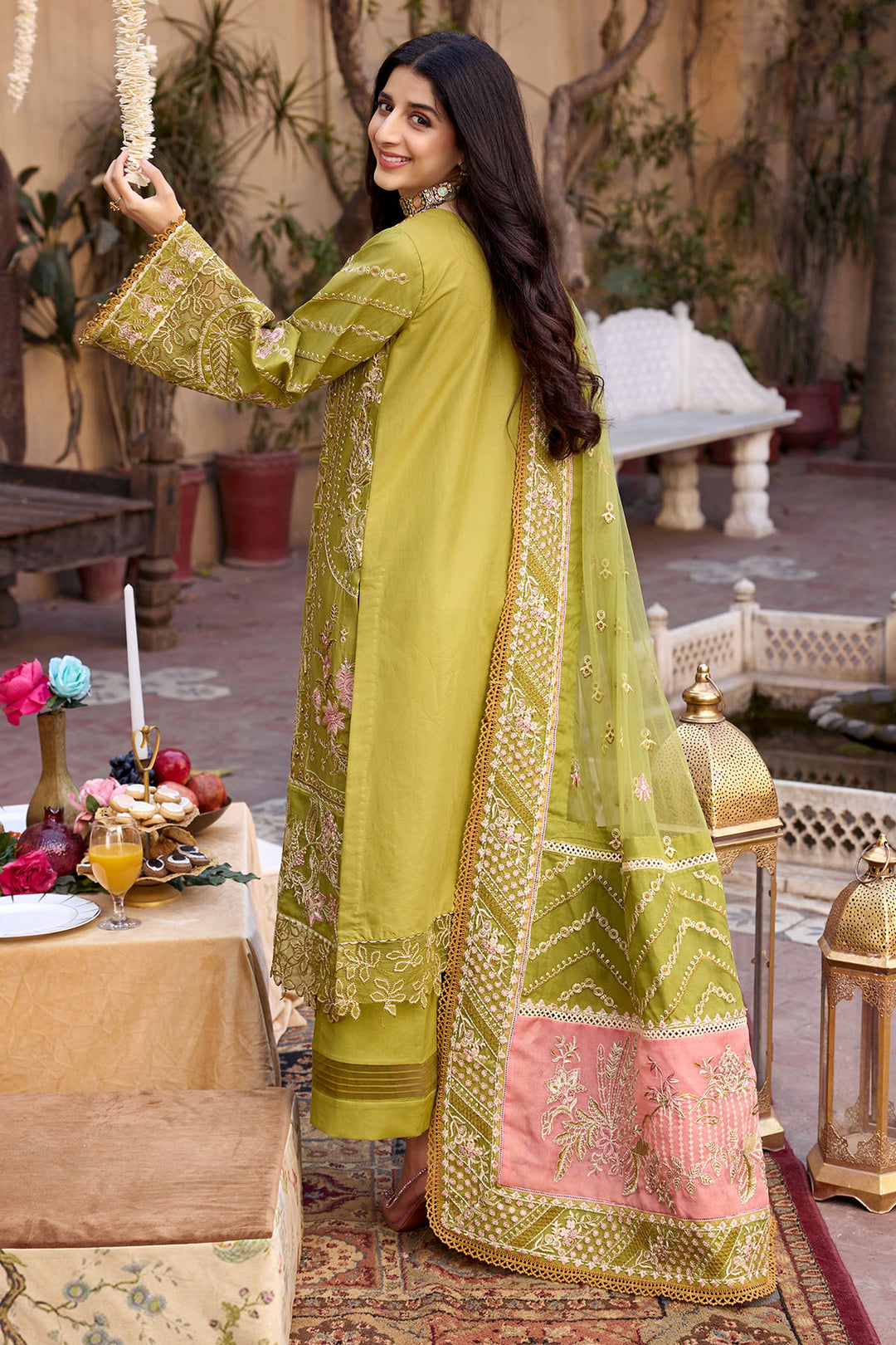 4053-ELISE EMBROIDERED LAWN UNSTITCHED